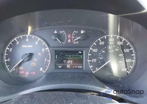 2015 Nissan Sentra S z USA, uszkodzony, nr VIN 3N1AB7AP1FY308573